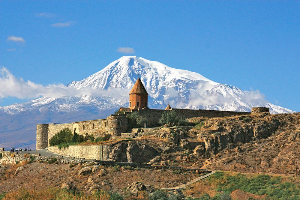 Khor Virap, Noravank Monastery, Jermuk | Bustourma