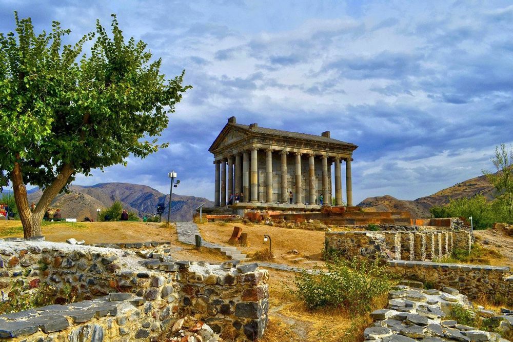 New Year Offer: Garni Temple | Bustourma