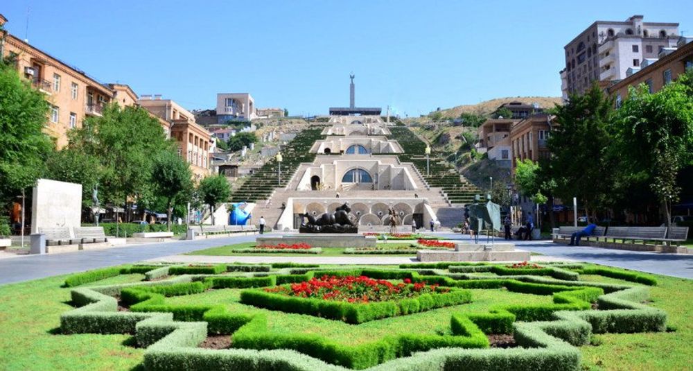 Sightseeing and walking tour in Yerevan, Erebuni Museum and Fortress | Bustourma