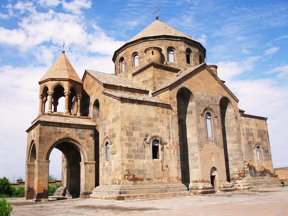 Mother See of Holy Etchmiadzin, Zvartnots | Bustourma