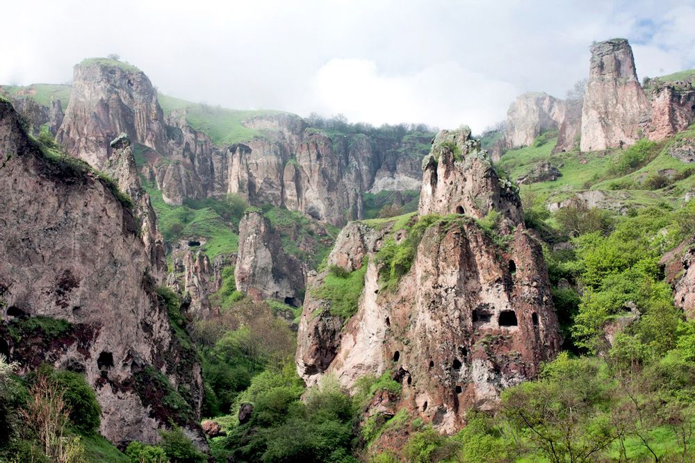 Shaki Waterfall, Tatev Monastery, Khndzoresk Caves | Bustourma